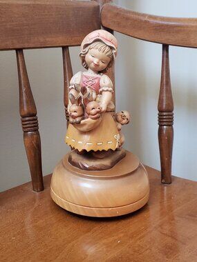 Vintage ANRI Ferrandiz Italy "Bundle of Joy" hand carved/painted wooden figurine